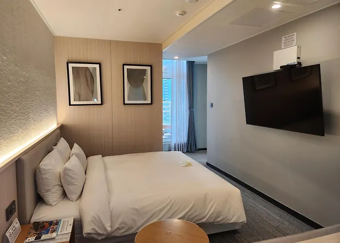 Hound Hotel Busan Station