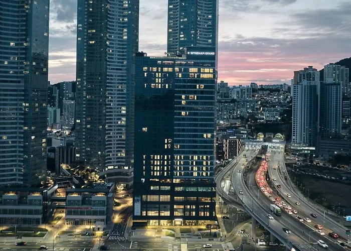 Wyndham Grand Busan